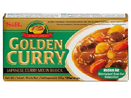 S&B Golden Curry Medium Stark 220g